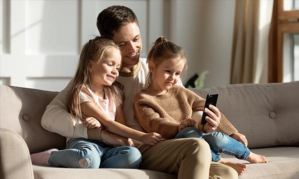 ESET_SKO_foto__how_to_talk_to_kids_1