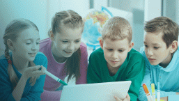 Von Handyverbot zu Medienkompetenz: Tipps für Eltern