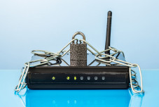 Remote access flaws found in popular routers, NAS devices