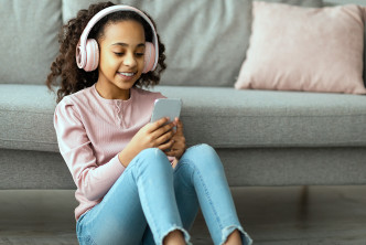 Chat apps for kids: A parent’s guide to getting it right