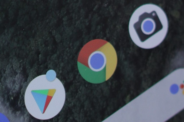 Google adds password breach alerts to Chrome for Android, iOS
