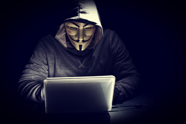 Anonymous vaza informações da família Bolsonaro e de ministros do governo