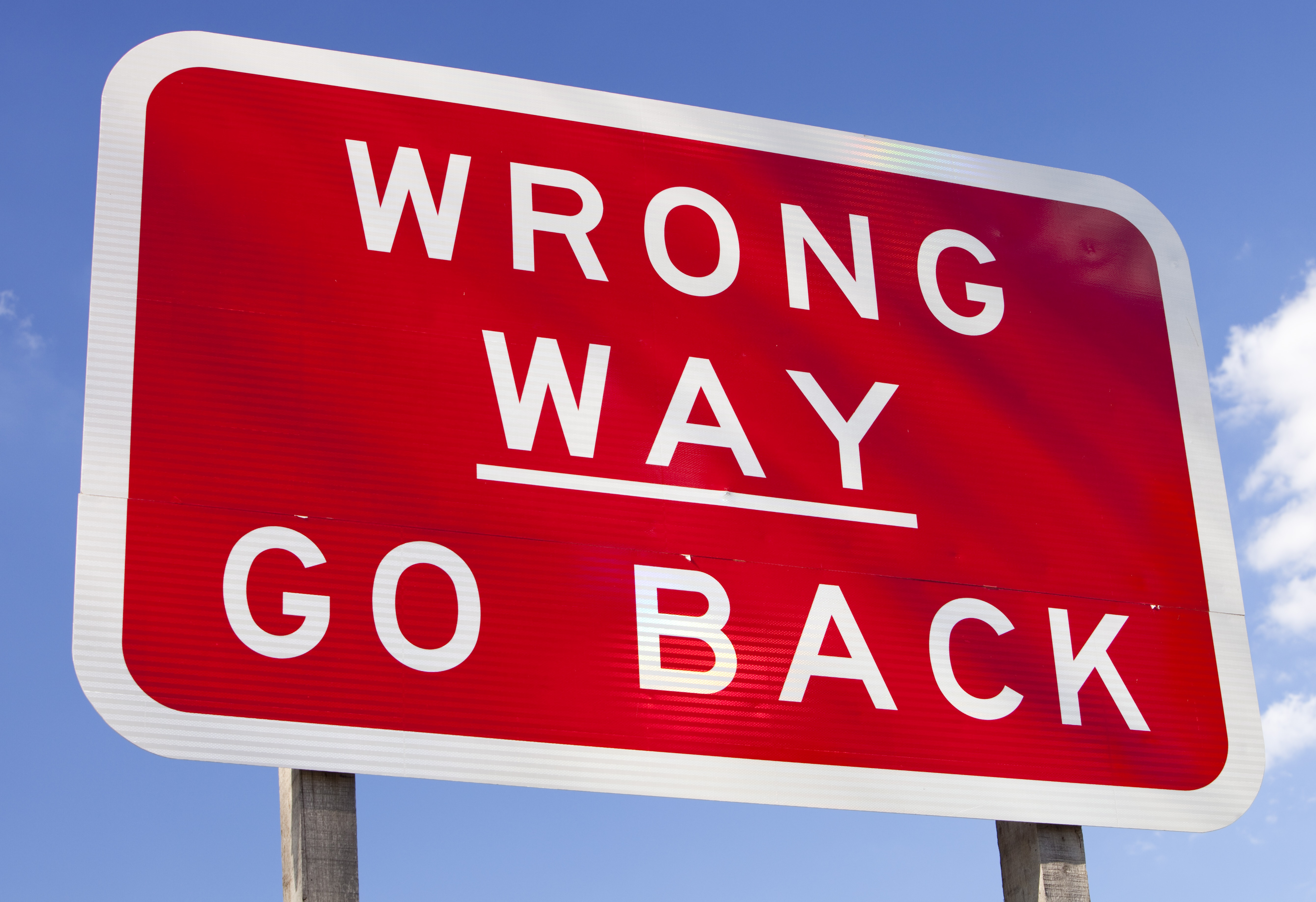 Обои wrong way. Go back sign. Go way back. Way to go.